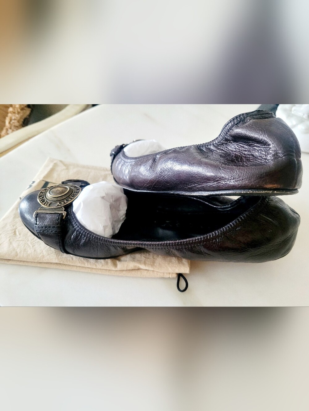 Burberry Lamb Leather Ballet Flats with Gold Logo Medallion Brown US 9 - Picture 10 of 16
